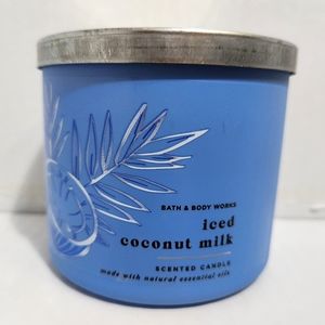 BBW Iced Coconut Milk Candle